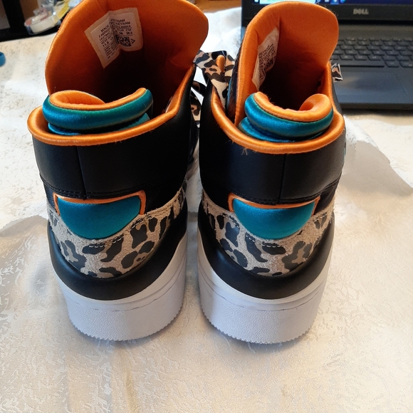 Men's Sneakers (Sportwear) - Picture 3 of 8